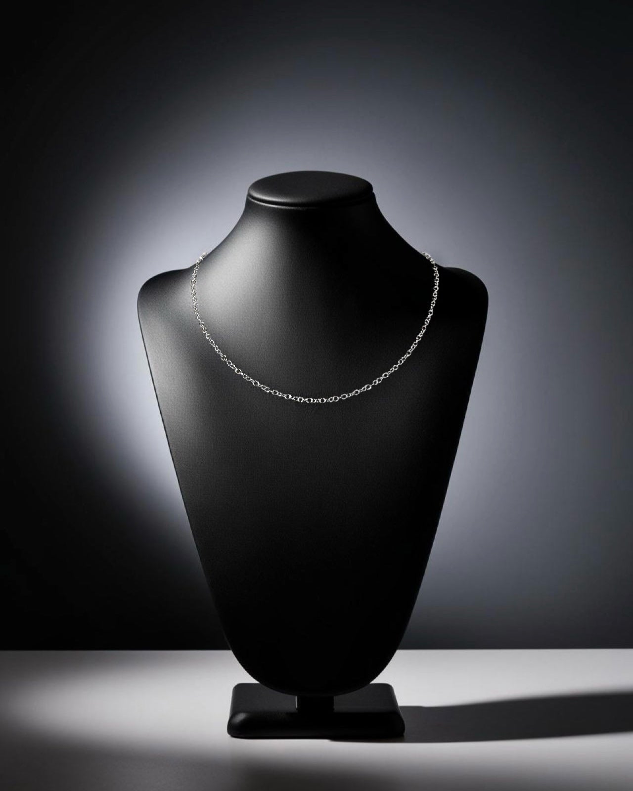 Dainty Classic